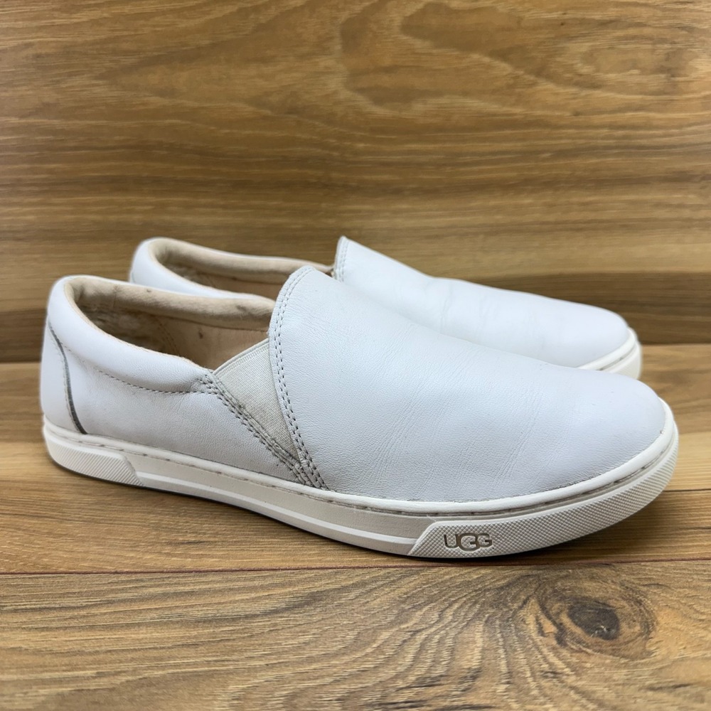 UGG‎ Kitlyn Leather Sneakers Womens 8 White Low Top Slip On flats Minimalist - Picture 2 of 11
